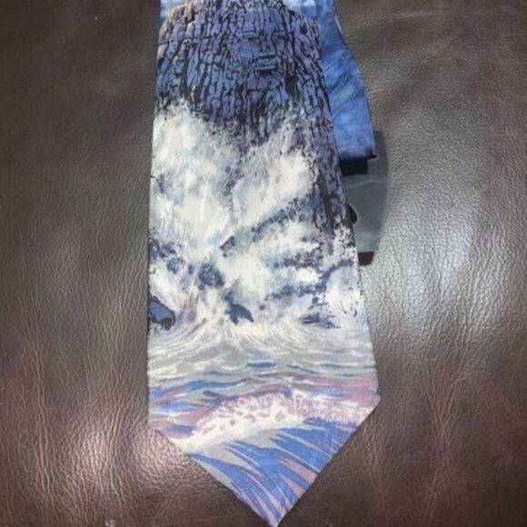 NWT Free Man Religious silk tie​​ - Picture 3 of 4